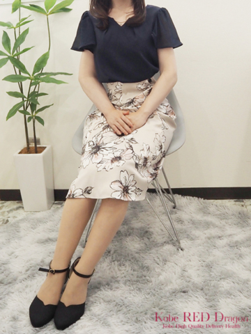 小鳥遊 ちよ(36)